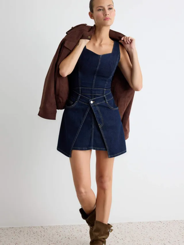 Trendyol TRENDYOLMİLLA Dames Blauw Effen Kort / Mini Lang Double-breasted Jurken Donkerblauw