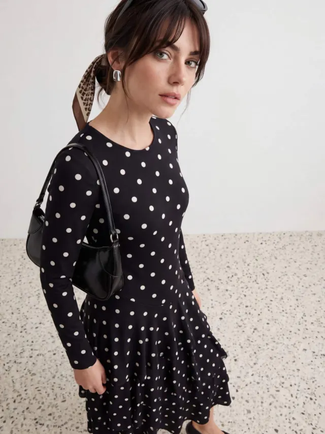 Trendyol TRENDYOLMİLLA Dames Meerkleurig Stippen Maxi Lang Skater Modest Jurken veelkleurig, foto 2