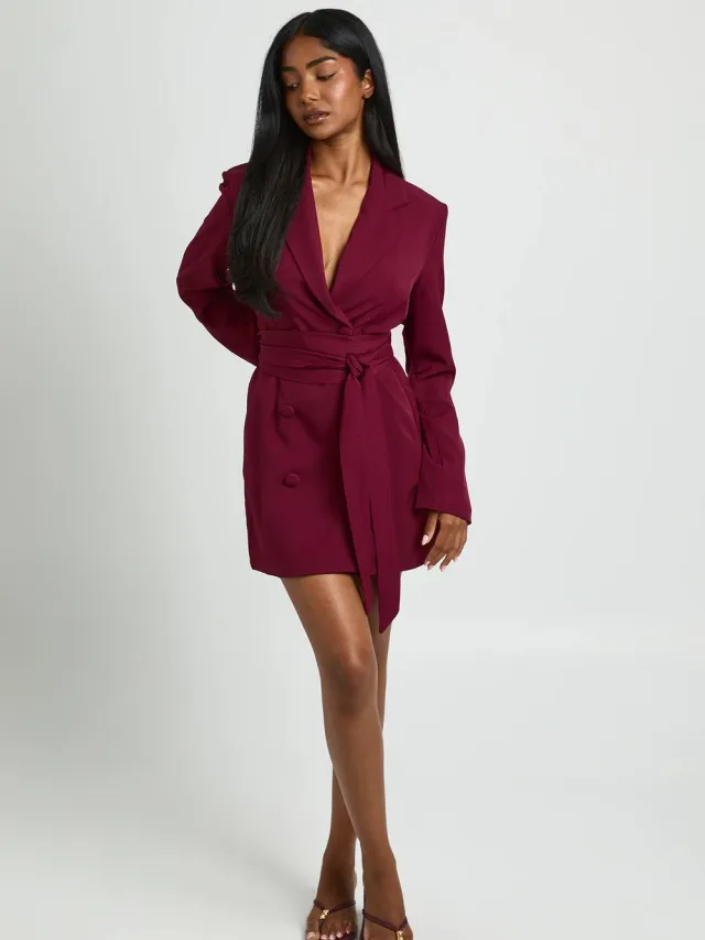 boohoo Dames Obi Strik Taille Getailleerde Blazer Jurk Bessen