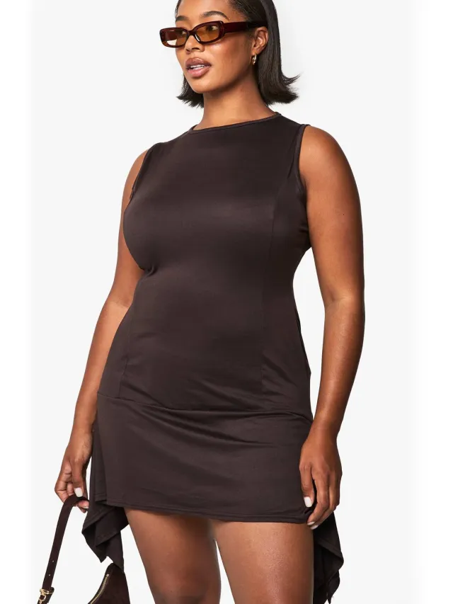 boohoo Dames PLUS SUPERSOFT HANKY HEM SHIFT JURK chocoladebruin, foto 3