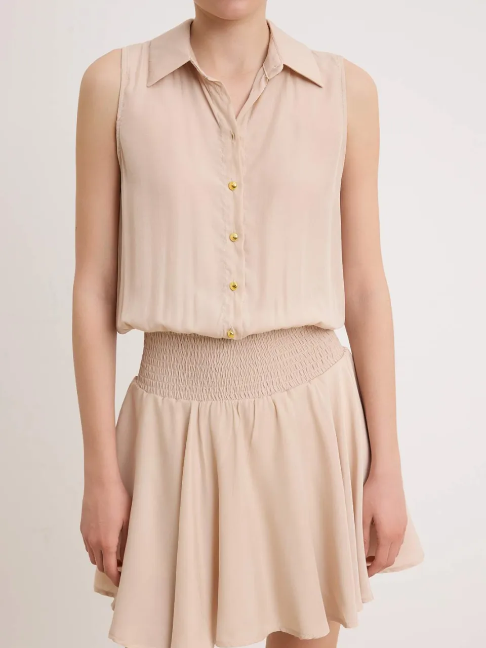 Trendyol TRENDYOLMİLLA Dames Beige Effen Kort / Mini Mouwloos Skater Jurken, foto 2