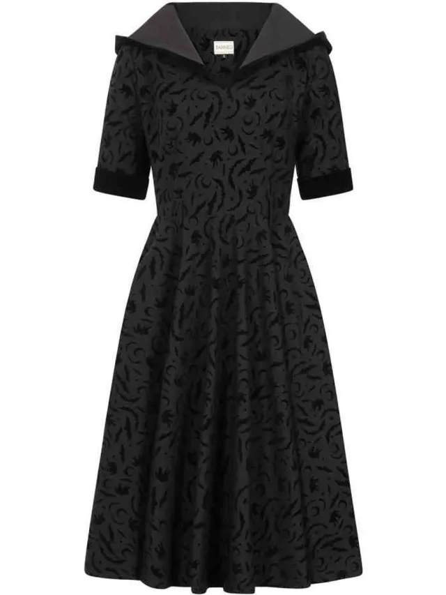 Banned Tara Halloween Night Hooded Flare jurk - XL - Zwart