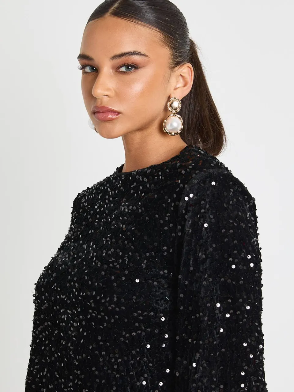 boohoo Dames Pailletten Blousonmouw Shift Feestjurk zwart, foto 4