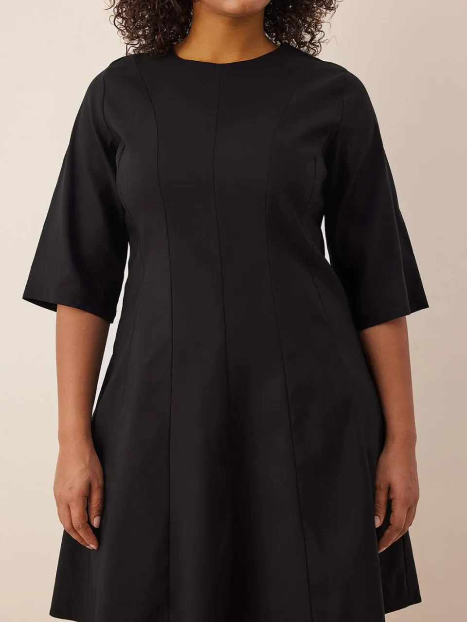 Trendyol Curve Dames Zwart Effen Kort / Mini Kort Casual A-lijn Grote maten Jurk, foto 2