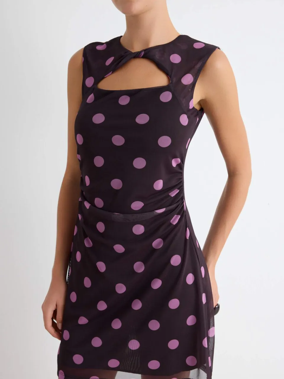 Trendyol TRENDYOLMİLLA Dames Meerkleurig Stippen Kort / Mini Mouwloos Bodycon Jurken veelkleurig, foto 2