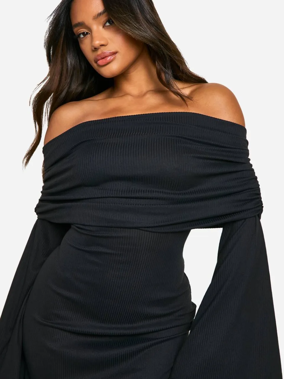 boohoo Dames Slouchy Bardot Rib Mini Jurk zwart, foto 4