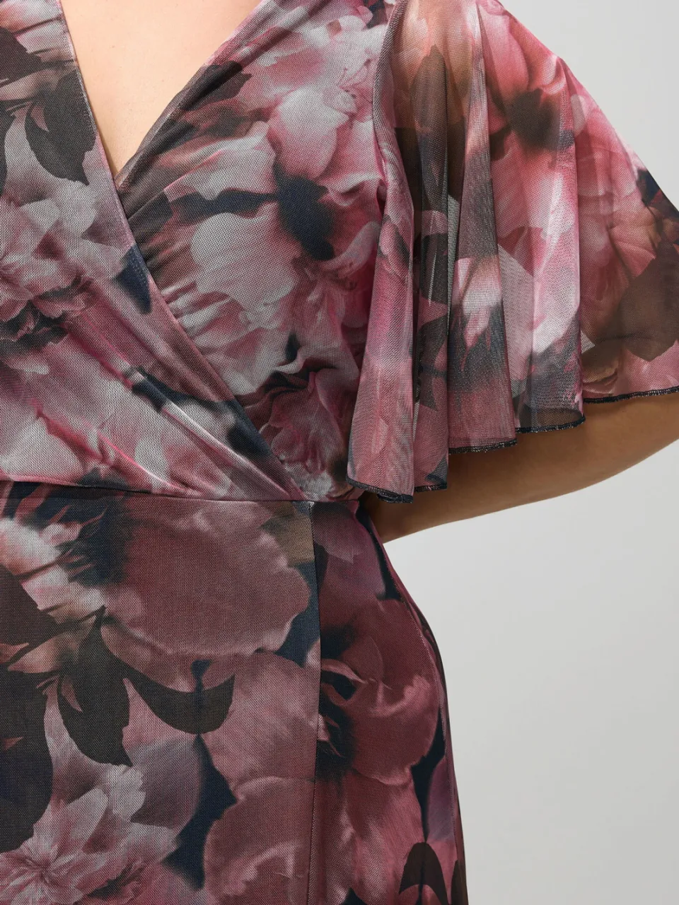 Yours London Bourgondisch Rood Bloemen Abstract Mesh Jurk, foto 5