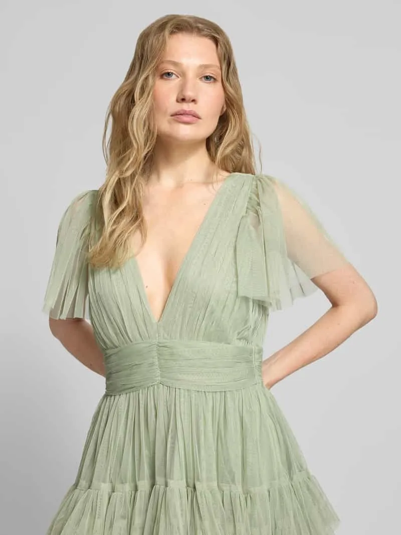 Lace & Beads Cocktailjurk met diepe V-hals lichtgroen, foto 5