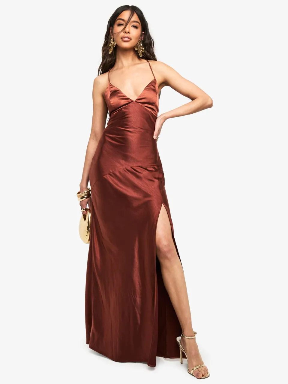 boohoo Dames Satijnen Cross Back Maxi Slipjurk Chocoladebruin