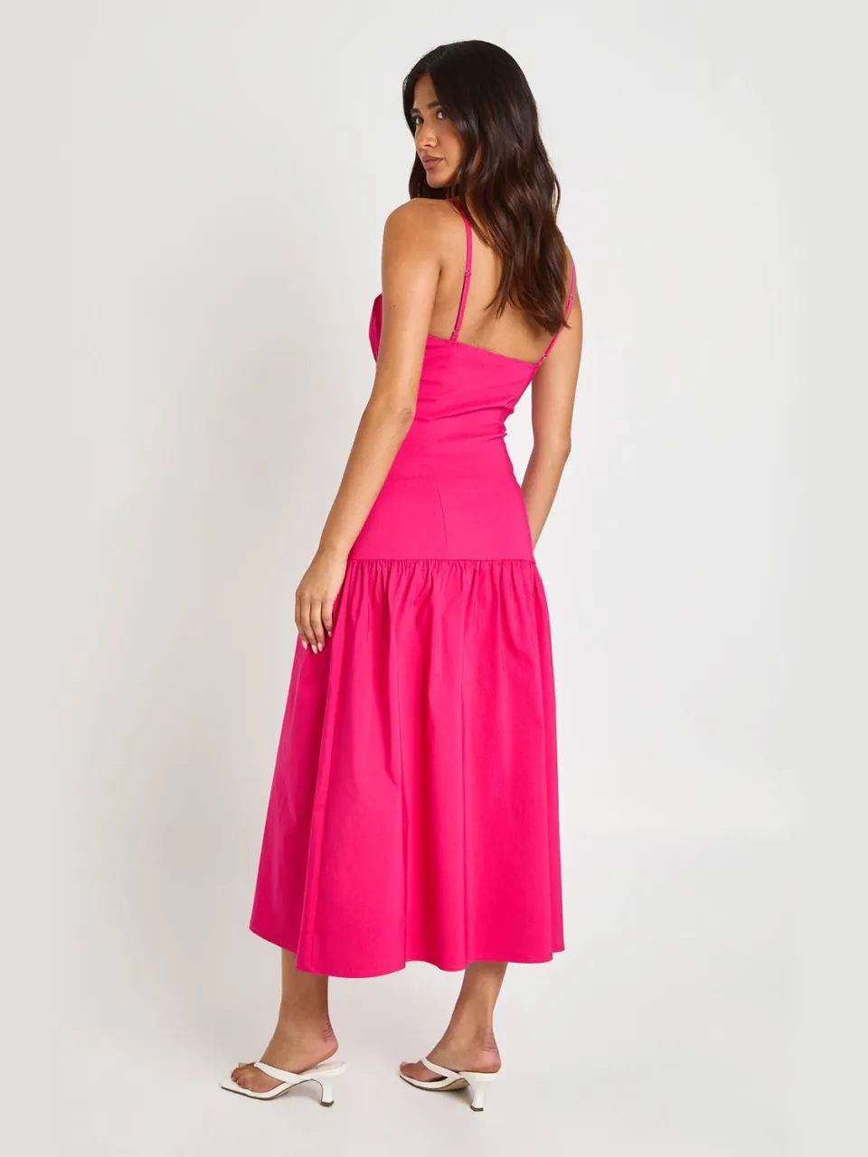 boohoo Dames Bengaline Jurk Met Gerimpelde Buste En Verlaagde Taille Detail In Midaxi Lengte felroze, foto 2