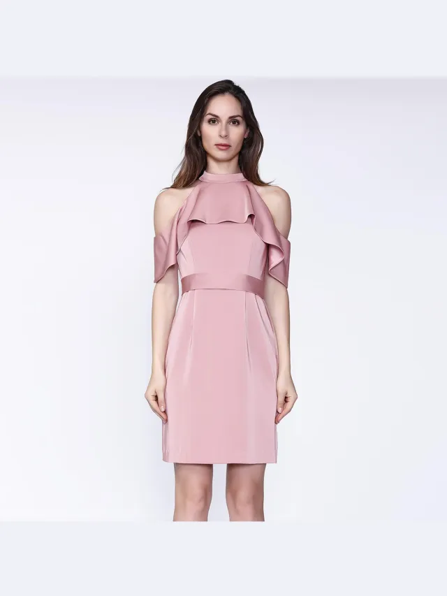 Smart & Joy Gemonteerde jurk met grote ruches en blote schouders Roze