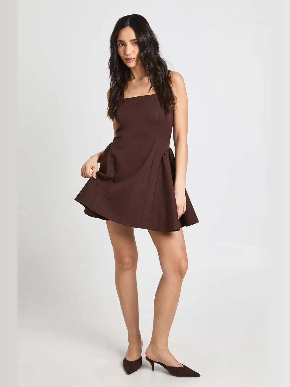boohoo Dames Mini-jurk Met Vierkante Hals En Wijde Rok espresso, foto 2