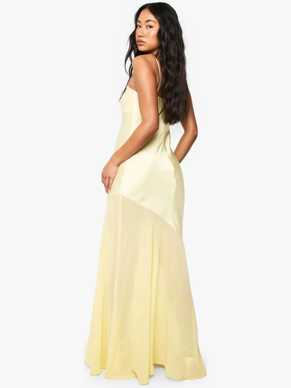 boohoo Dames Satijn en chiffon mix maxi-jurk citroen, foto 2