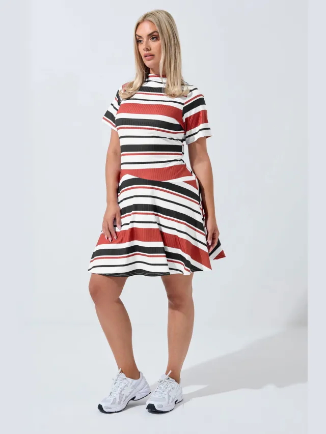 Yours Limited Collection Mini Swingjurk Met Rode En Zwarte Strepensize 48 White