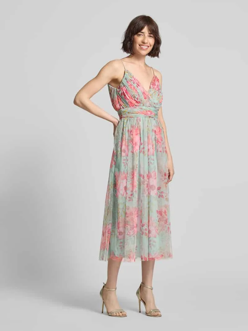 Lace & Beads cocktailjurk van mesh met tailleband lichtblauw, foto 3