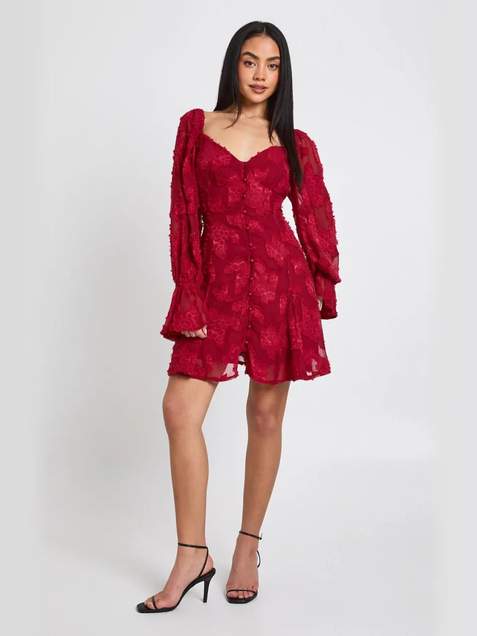 boohoo Dames Burnout Bloemenprint Godet Zoom Mini Jurk merlot, foto 3