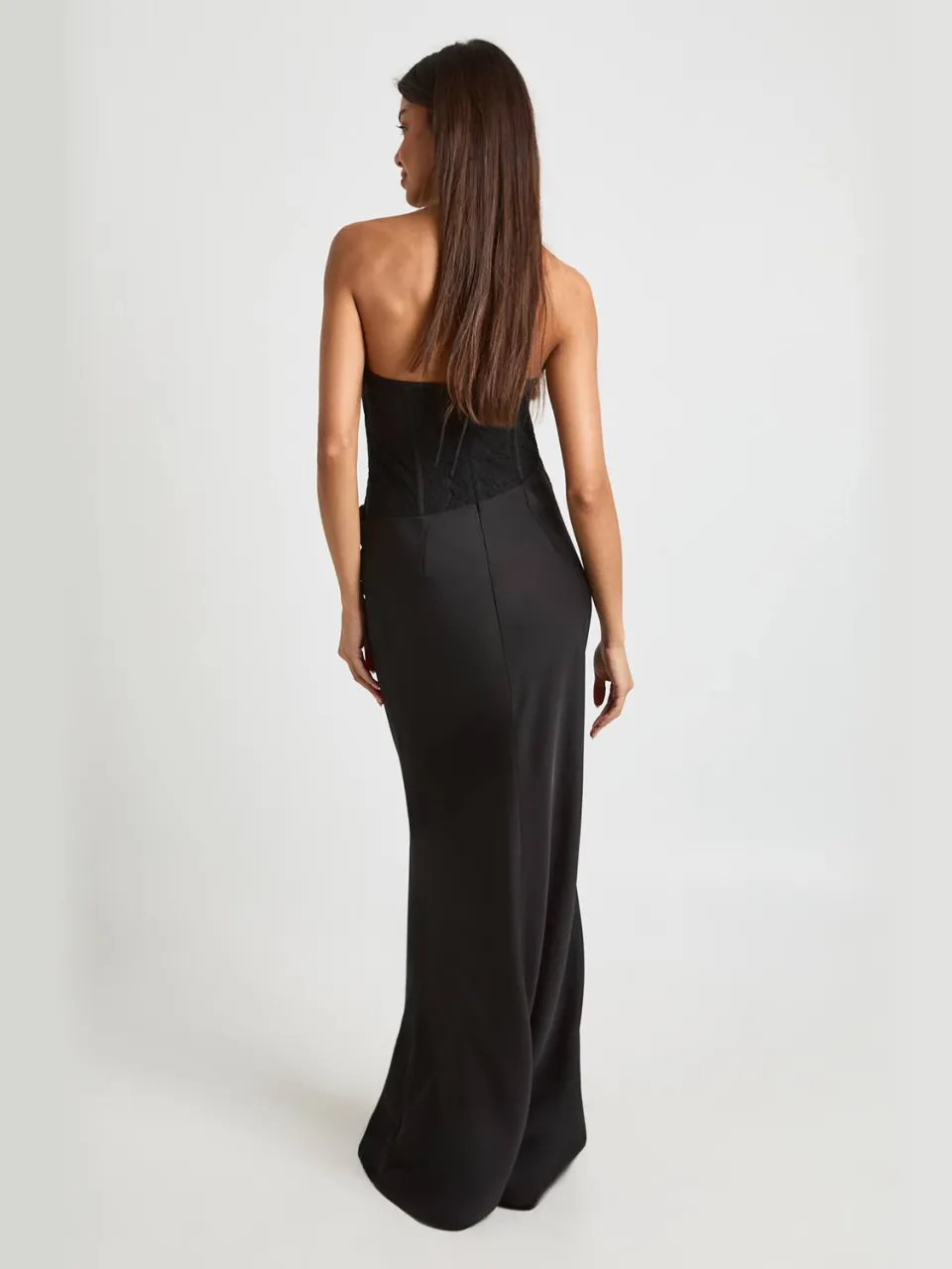 boohoo Dames Halter Kanten Korset Drape Rok Maxi Jurk zwart, foto 2