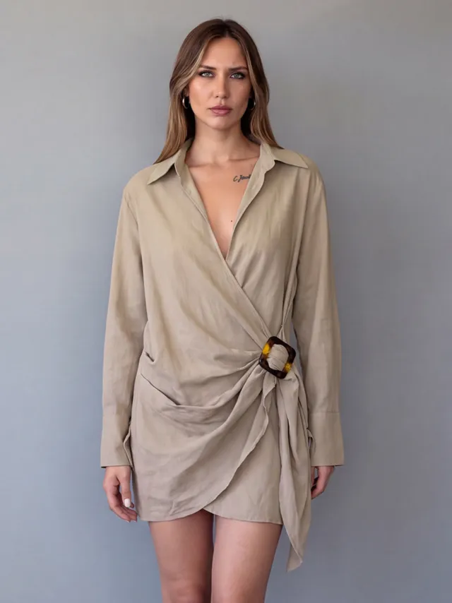 Trendyol TRENDYOLMİLLA Dames Bruin Effen Kort / Mini Lang Casual Double-breasted Jurken