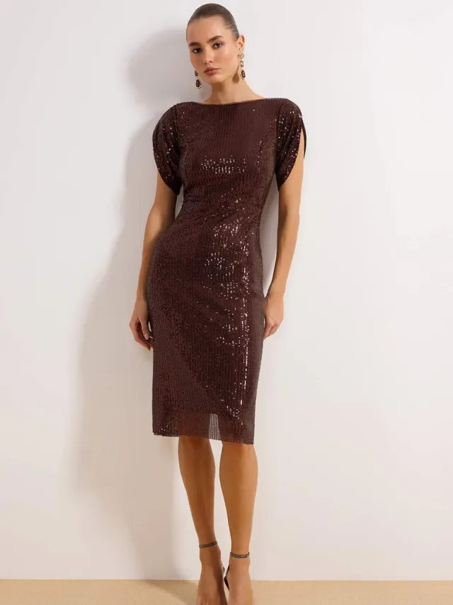 Trendyol TRENDYOLMİLLA Dames Bruin Effen Midi Kort Stijlvol/Avond Bodycon Jurken