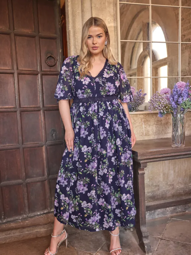 Yours London Midaxi Jurk Met Bloemenmotief En Gehaakte Details In Donkerblauw Blue