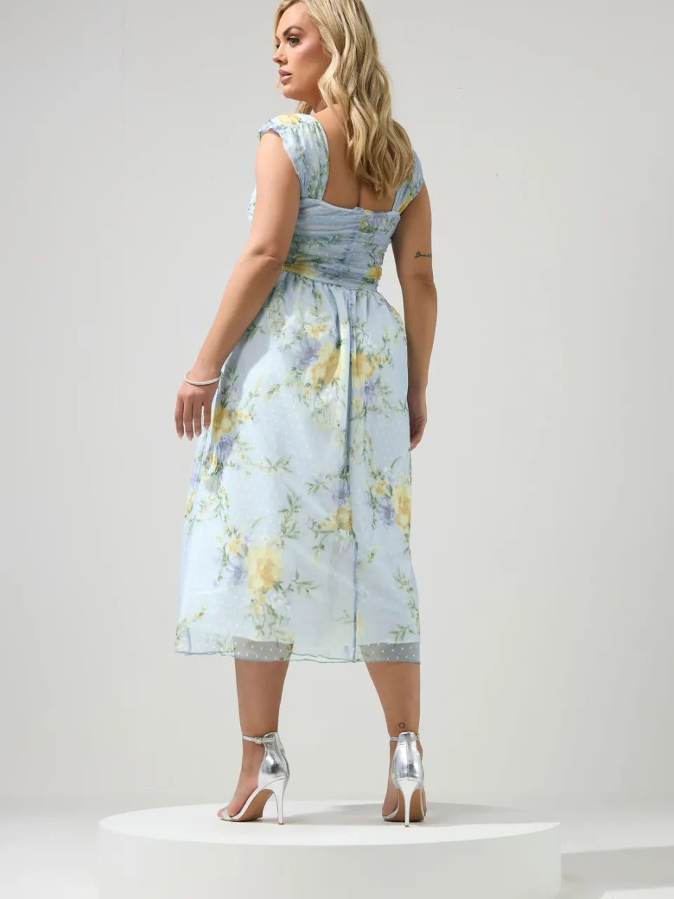 Yours London Blauwe Skaterjurk Met Bloemenprint, Mesh En Stippen, foto 3