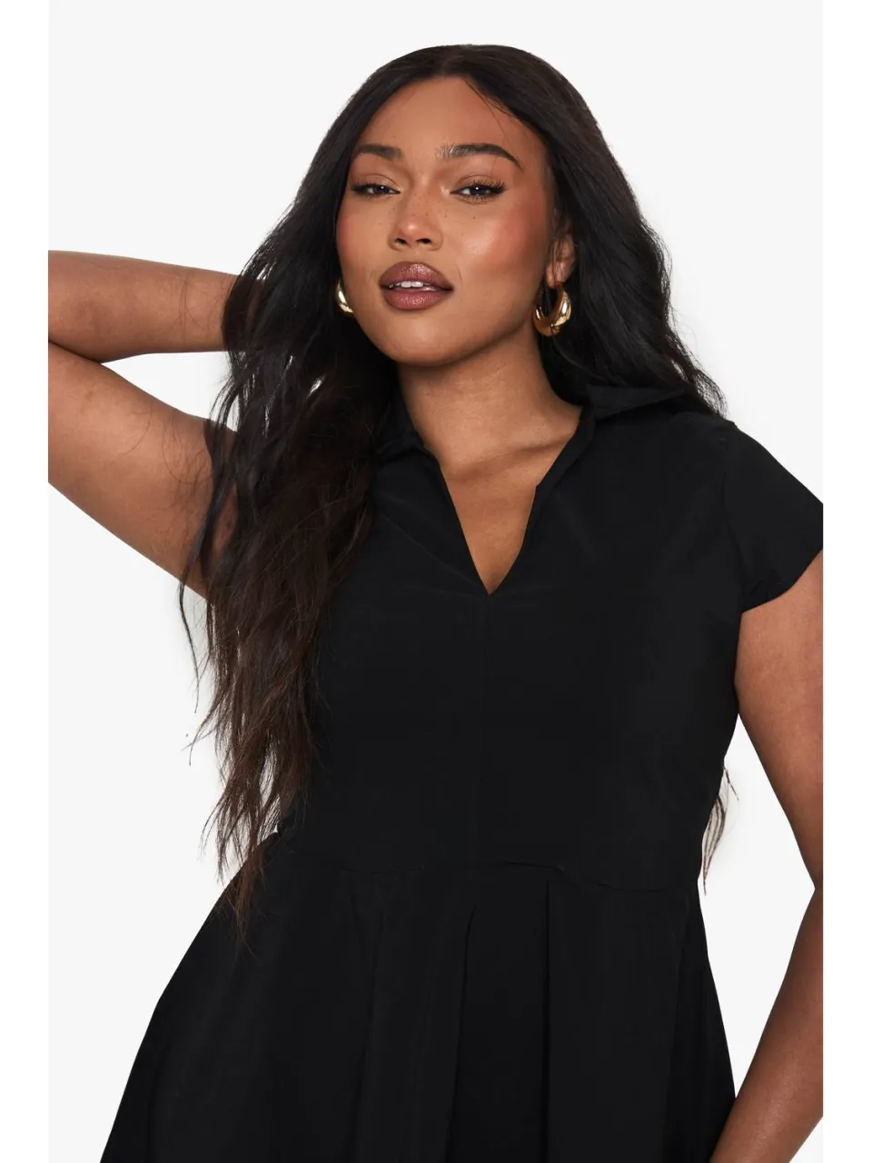 boohoo Dames Plus Gekraagde Getailleerde Mini Skaterjurk zwart, foto 4