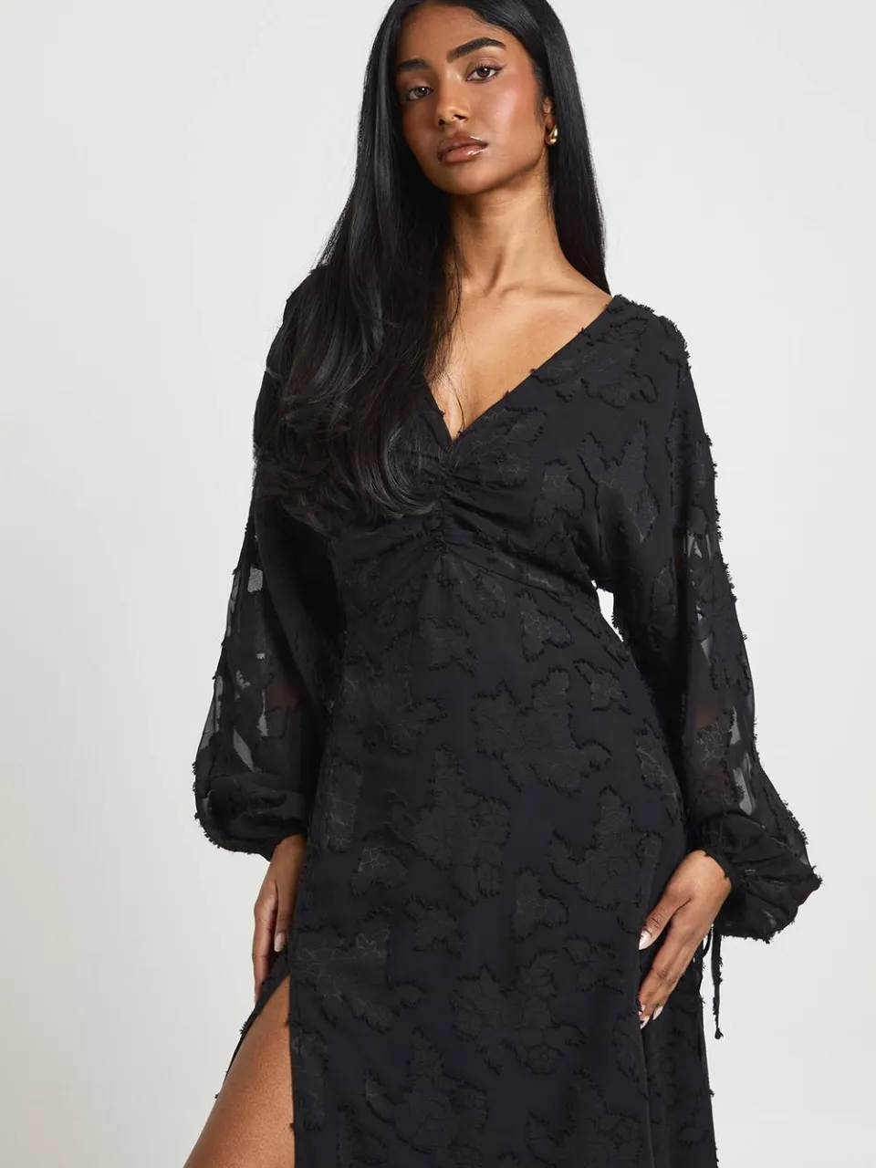 boohoo Dames Bloemmotief Burnout Midi Jurk met Volumineuze Mouwen zwart, foto 2
