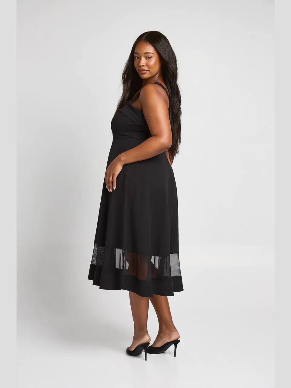 boohoo Dames Plus Vierkante Hals Skater Jurk zwart, foto 2