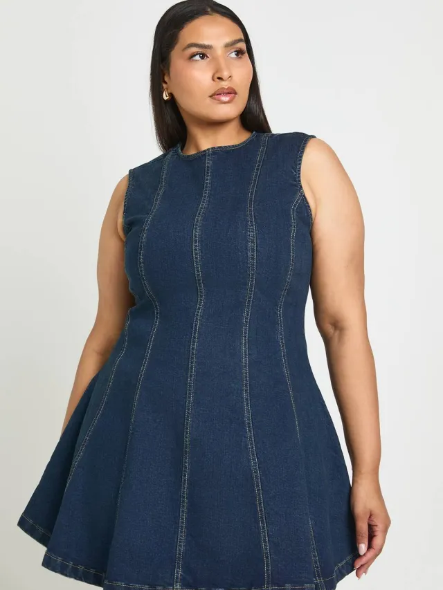 boohoo Dames Plus Mouwloze Denim Mini-jurk Met Naaddetails Donker Indigo