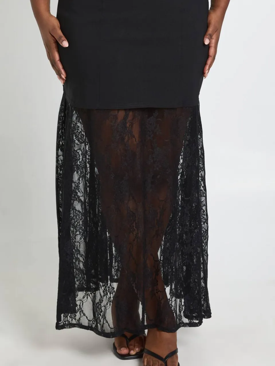 boohoo Dames Plus Gestructureerde Kanten Rok Maxi Jurk zwart, foto 3