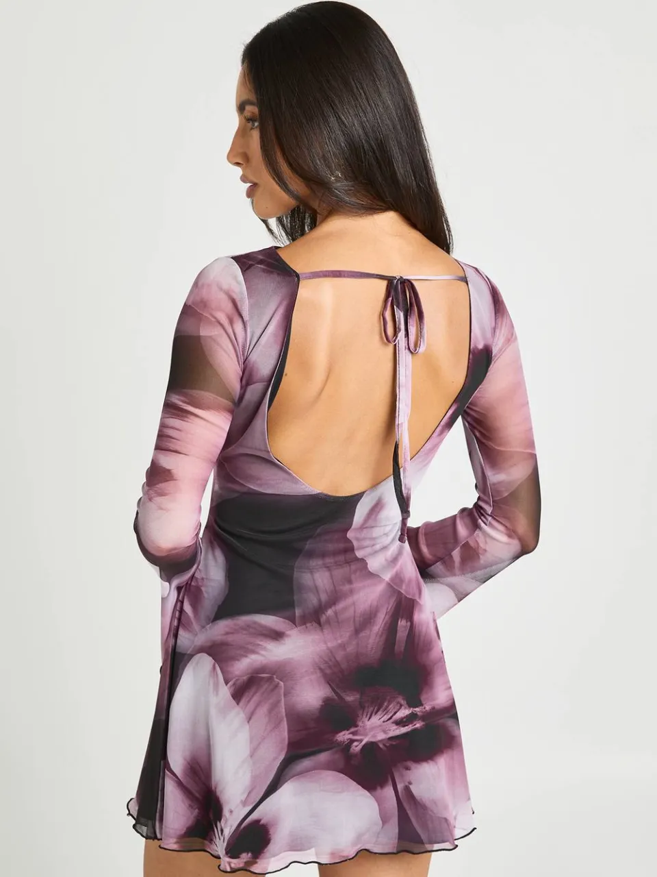 boohoo Dames Gebloemd Mesh Mini-jurkje Met Uitlopende Mouwen mauve, foto 3