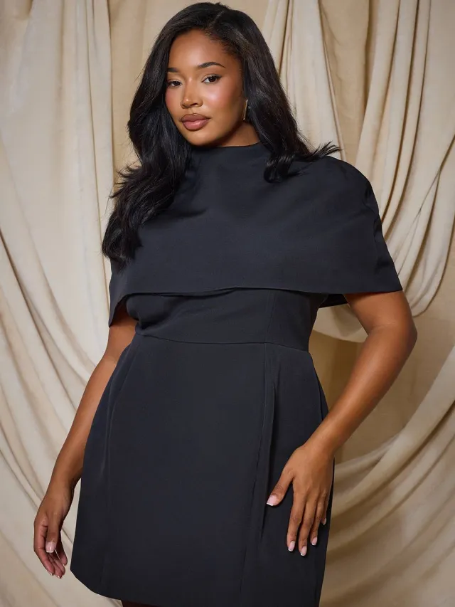 boohoo Dames Plus Geweven Cape Detail Skater Jurk zwart