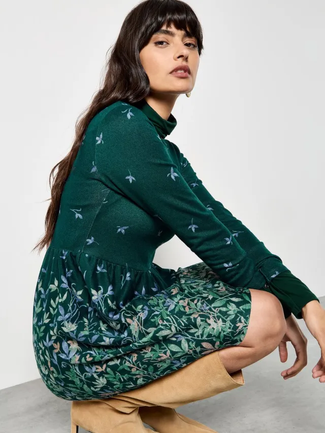 Apricot Mini-jurk van zacht gebreid stof met bloemenprint Groen