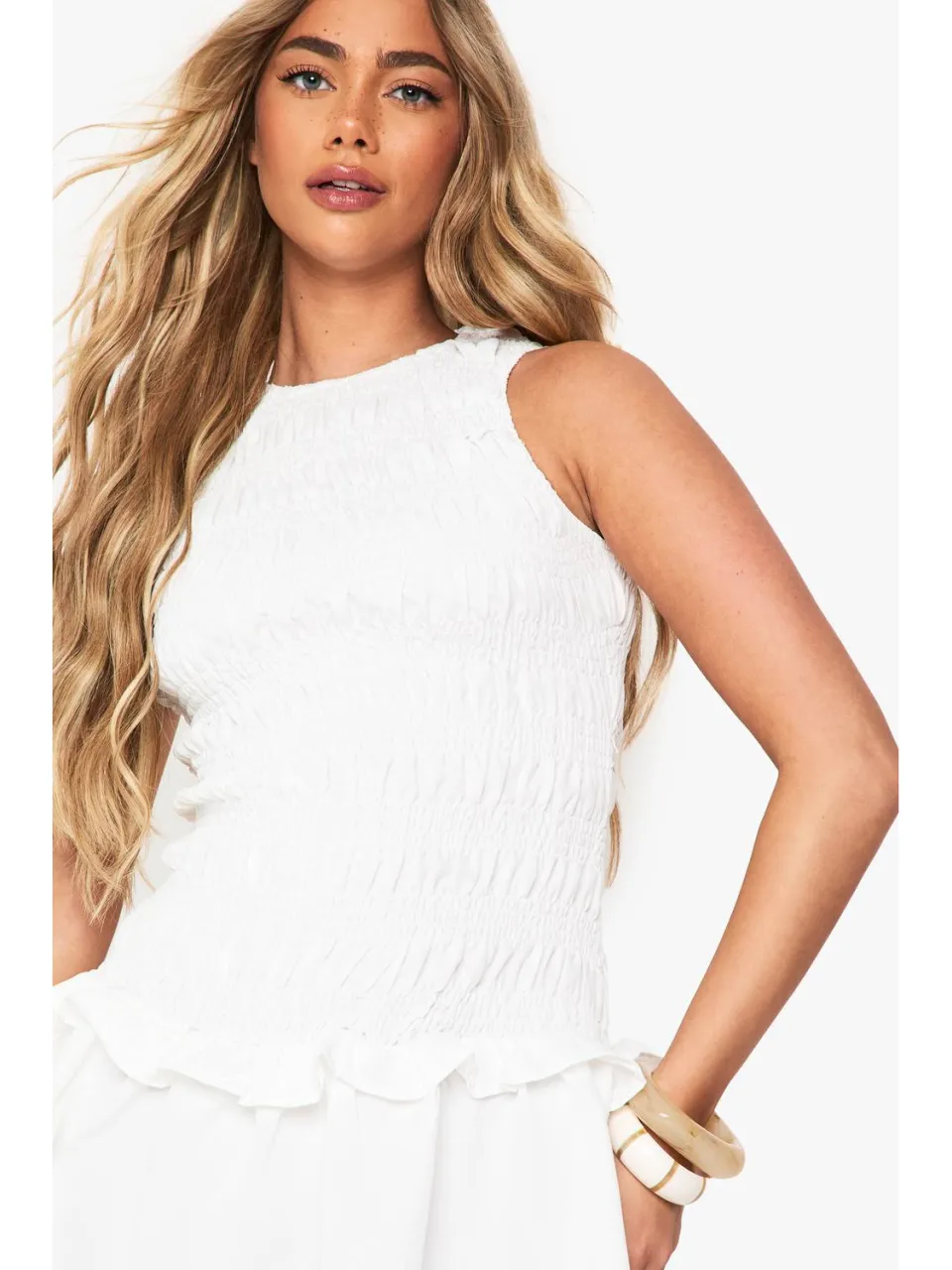 boohoo Dames Gerimpelde Racer Neck Smock Jurk wit, foto 4