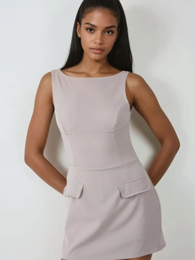 Hiccup Fitted Mini-jurk met Shorts Lichtgrijs