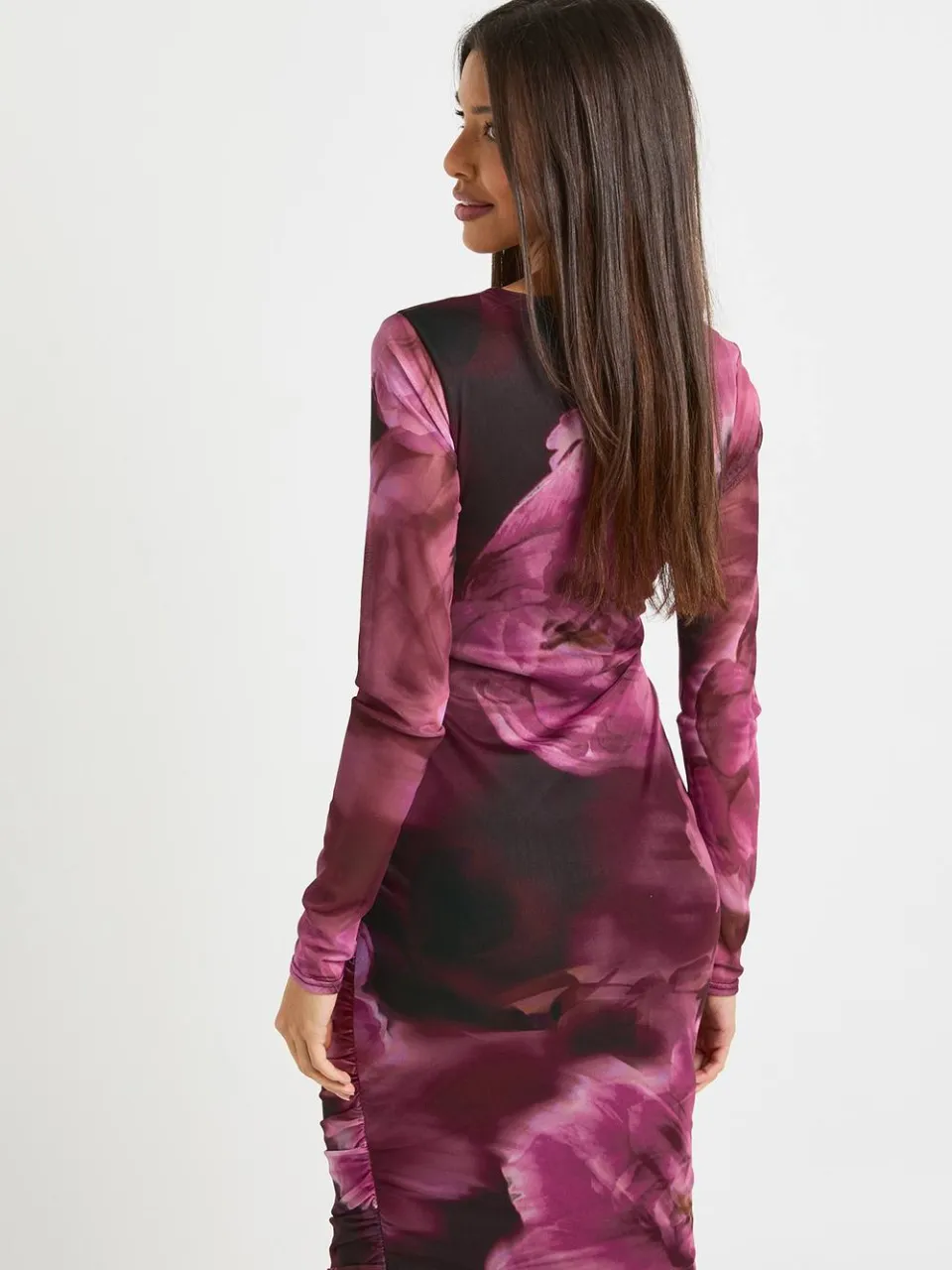 boohoo Dames Vierkante halslijn geplooide mesh midi bodycon jurk bordeaux rood, foto 2