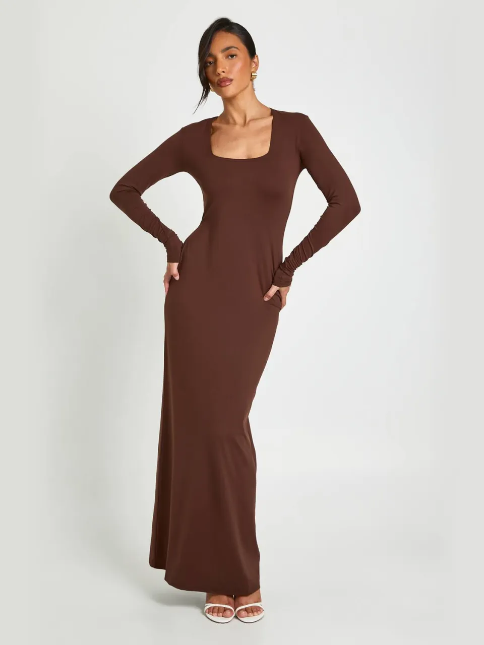 boohoo Dames Basic Supersoft Vierkante Hals Lange Mouw Maxi Jurk chocoladebruin, foto 2
