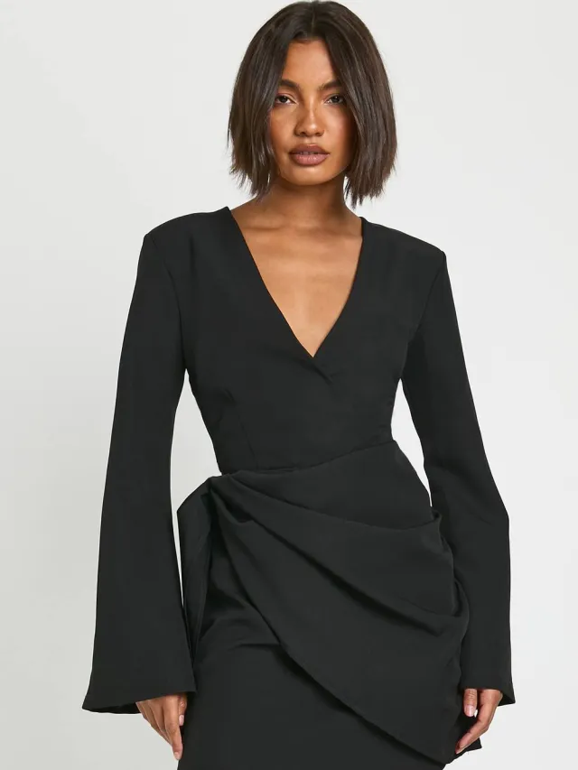boohoo Dames Lange kraagloze blazerjurk met drapering en banden op de taille Zwart