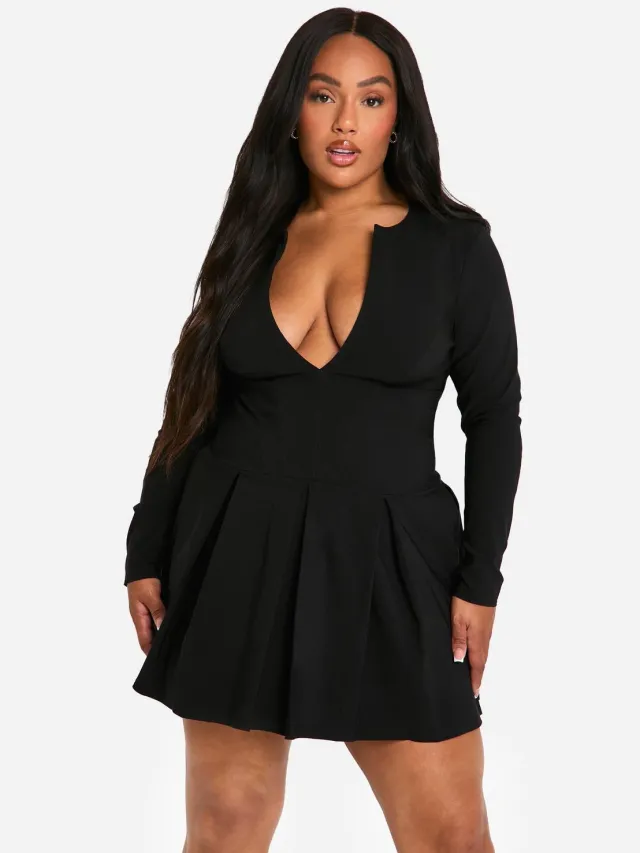 boohoo Dames Plusmaat Lange Mouwen Jurk met Korsetdetail, Diepe V-hals en Geplooide Zoom Zwart