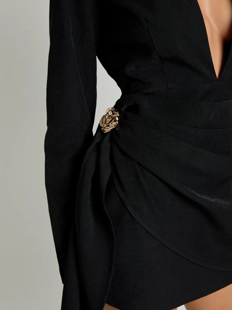 boohoo Dames Wikkeljurk met corsageaccent zwart, foto 4