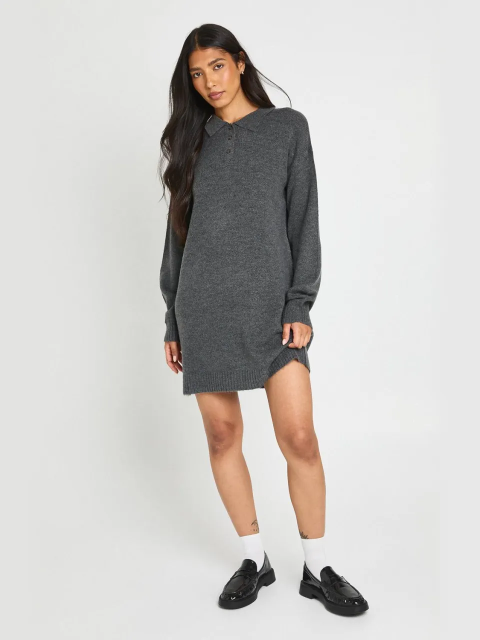 boohoo Dames Lange Gebreide Trui-jurk Met Kraag En Knoopsluiting In Oversized Model houtskool, foto 2