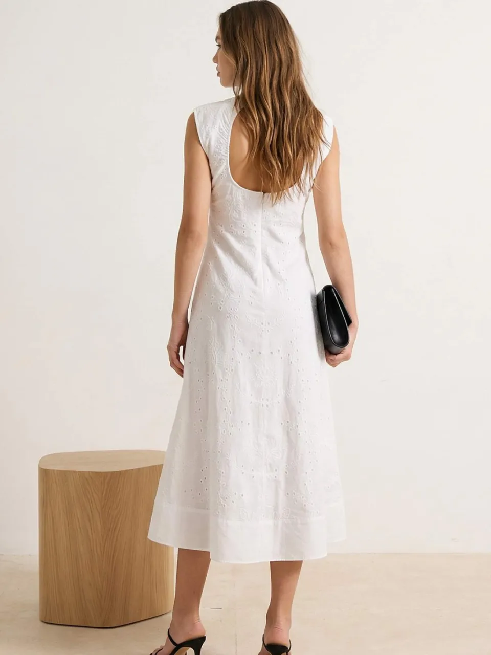 Trendyol TRENDYOLMİLLA Dames Ecru Effen Midi Mouwloos Skater Jurken, foto 2
