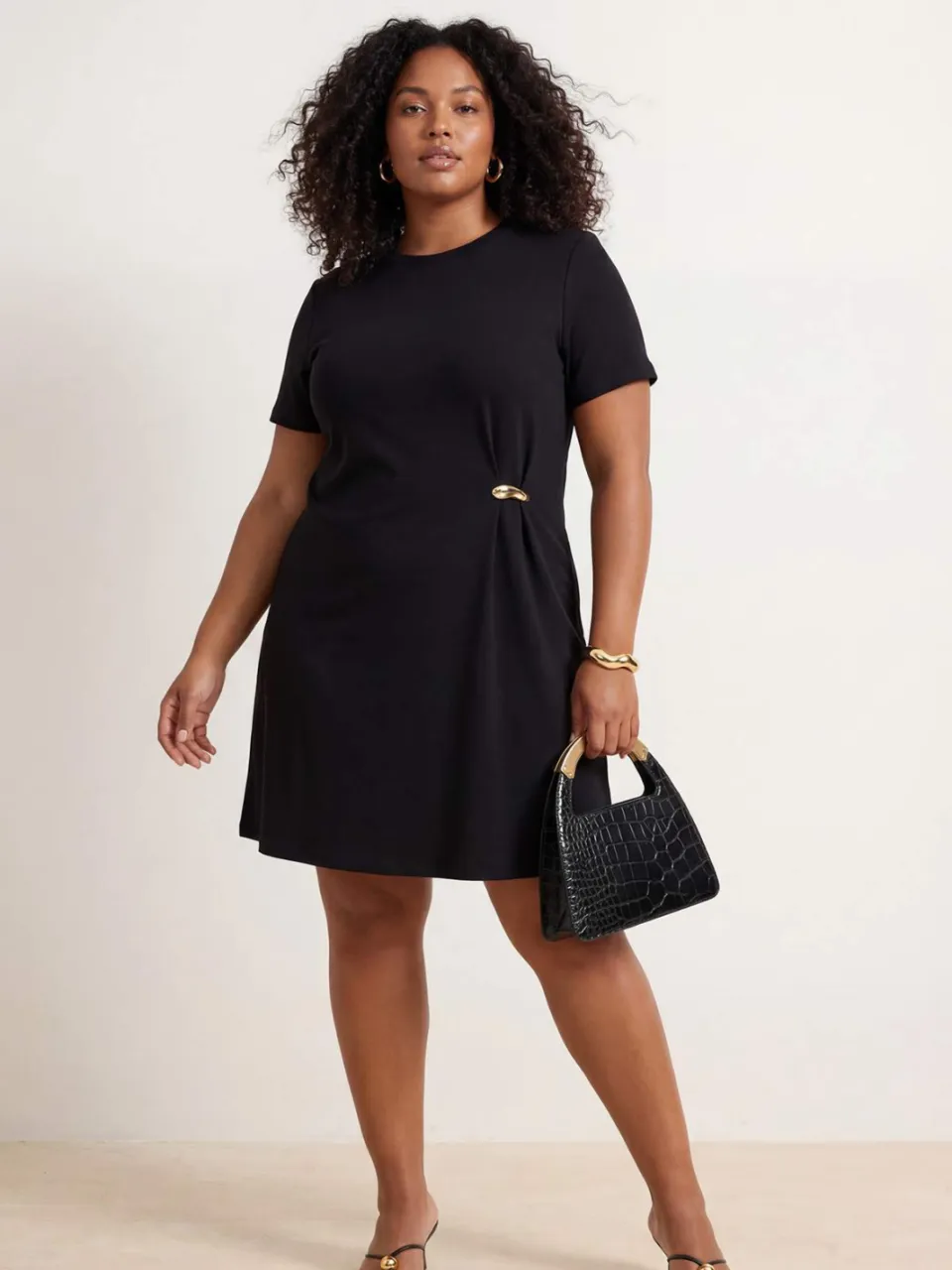 Trendyol Curve Dames Zwart Effen Kort / Mini Kort Casual Recht Grote maten Jurk, foto 2