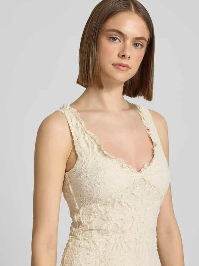 Only Nauw kanten jurk met diepe V-hals model 'ALBINA' ecru, foto 5