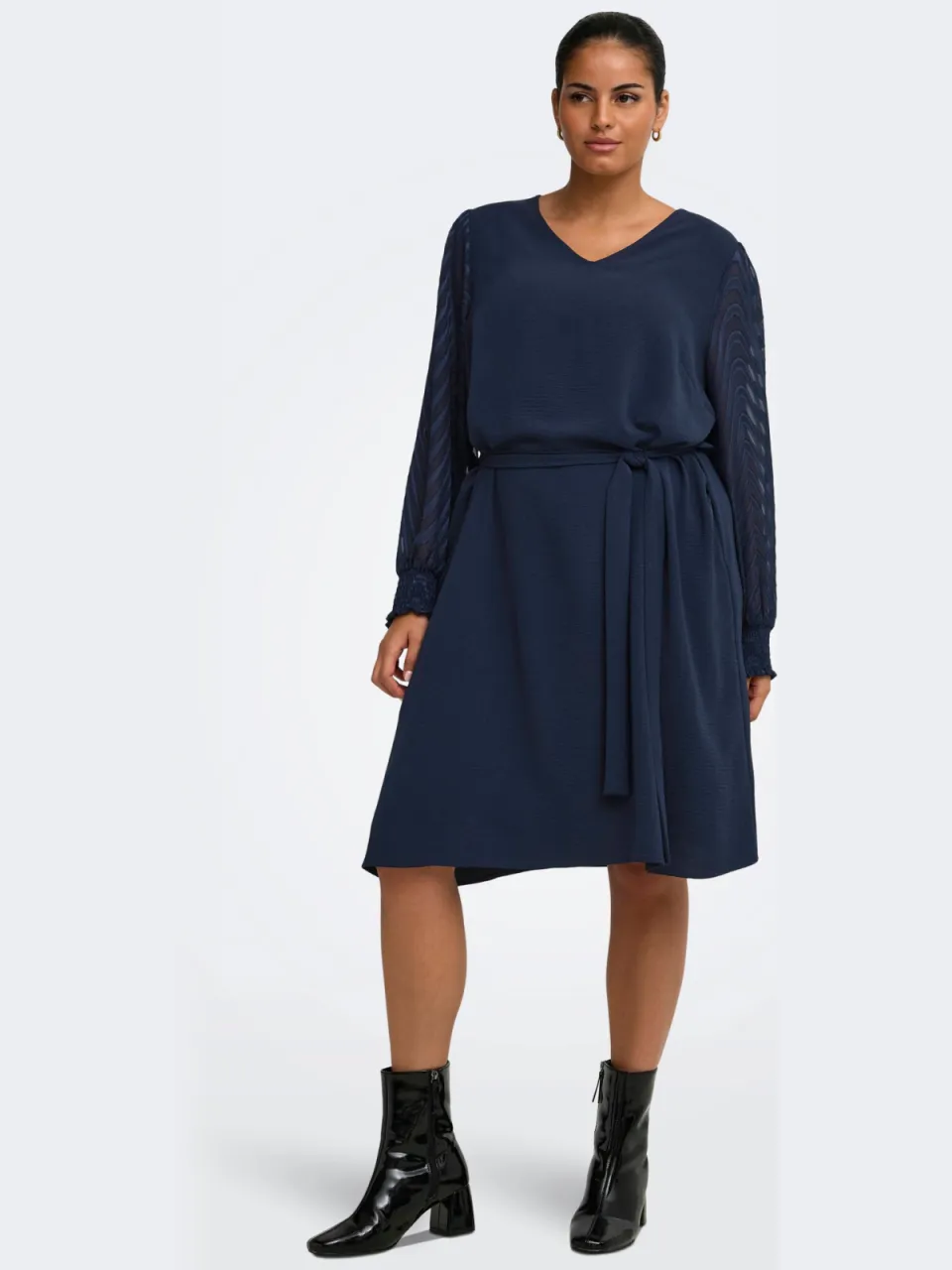 Only Carmakoma Plus-lijn midi jurk - donkerblauw