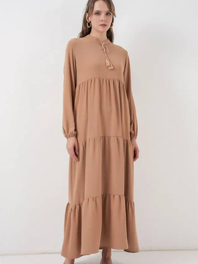 Big Dart Maxi-jurk met strikdetail Beige