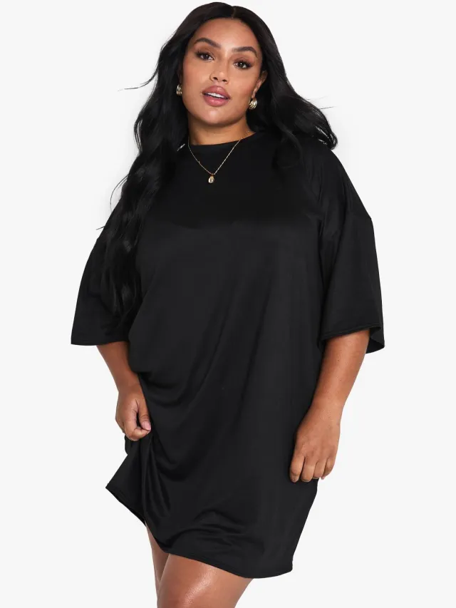boohoo Dames PLUS T-SHIRT MINijURK Zwart