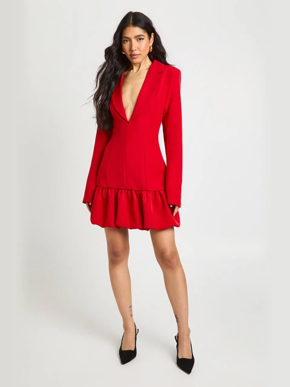 boohoo Dames Tall Blazerjurk met Diepe V-hals en Asymmetrische Zoom rood, foto 3