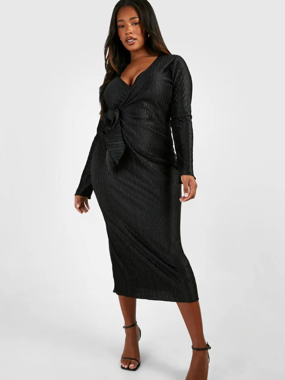 boohoo Dames Plus Wave Plisse Wrap Midaxi Jurk zwart, foto 3