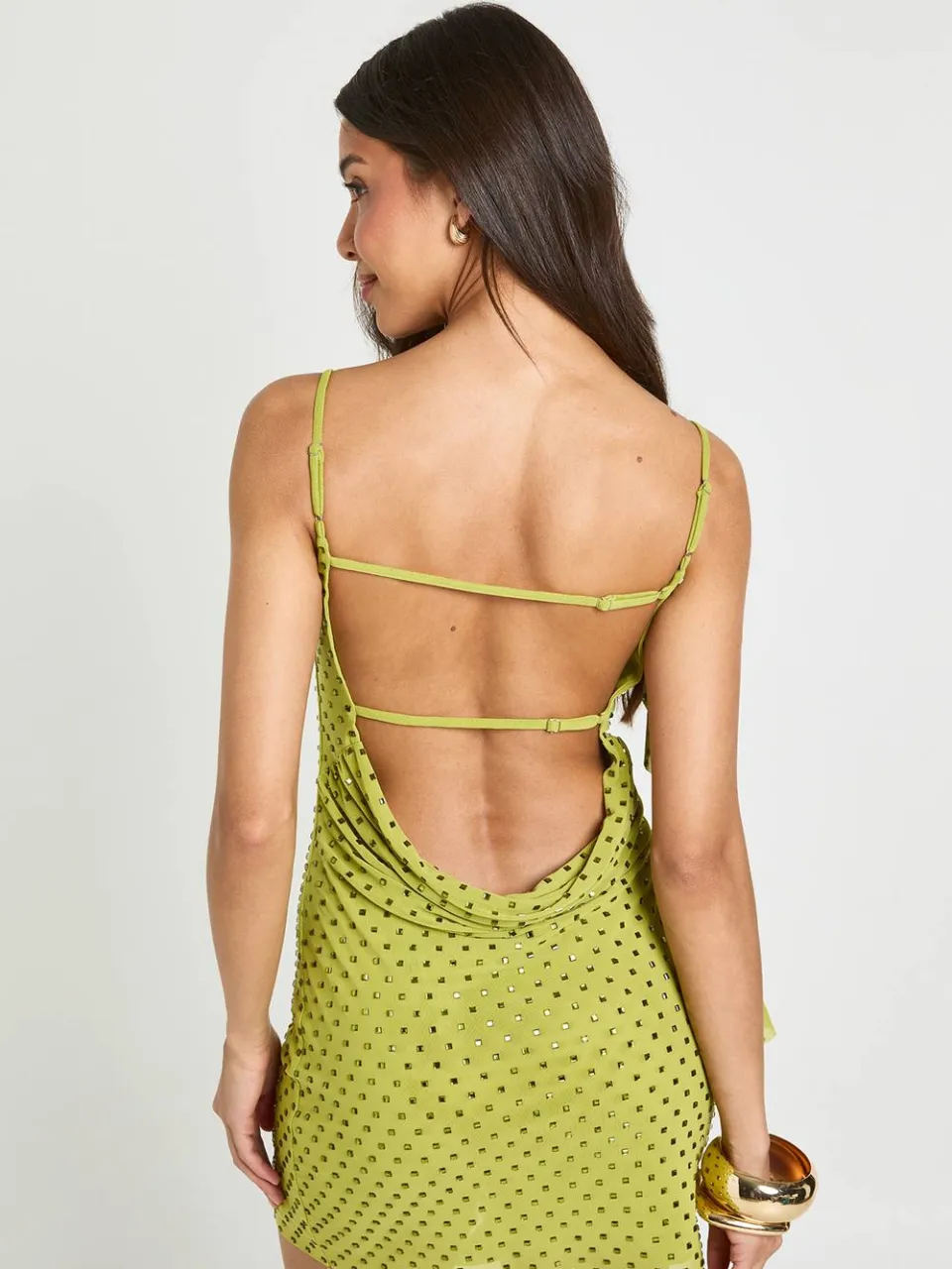 boohoo Dames Premium Hotfix Cowl Detail Mini-jurk olijf, foto 3